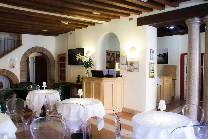 Ih Hotels Venezia Salute Palace (Adults Only)  Venedik